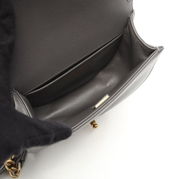 Chanel Matelasse Caviar Skin Shoulder Bag - Picture 3 of 6